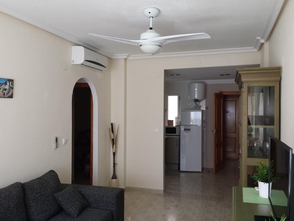 Apartamento Mariposa Apartamento Torrevieja Quarto foto