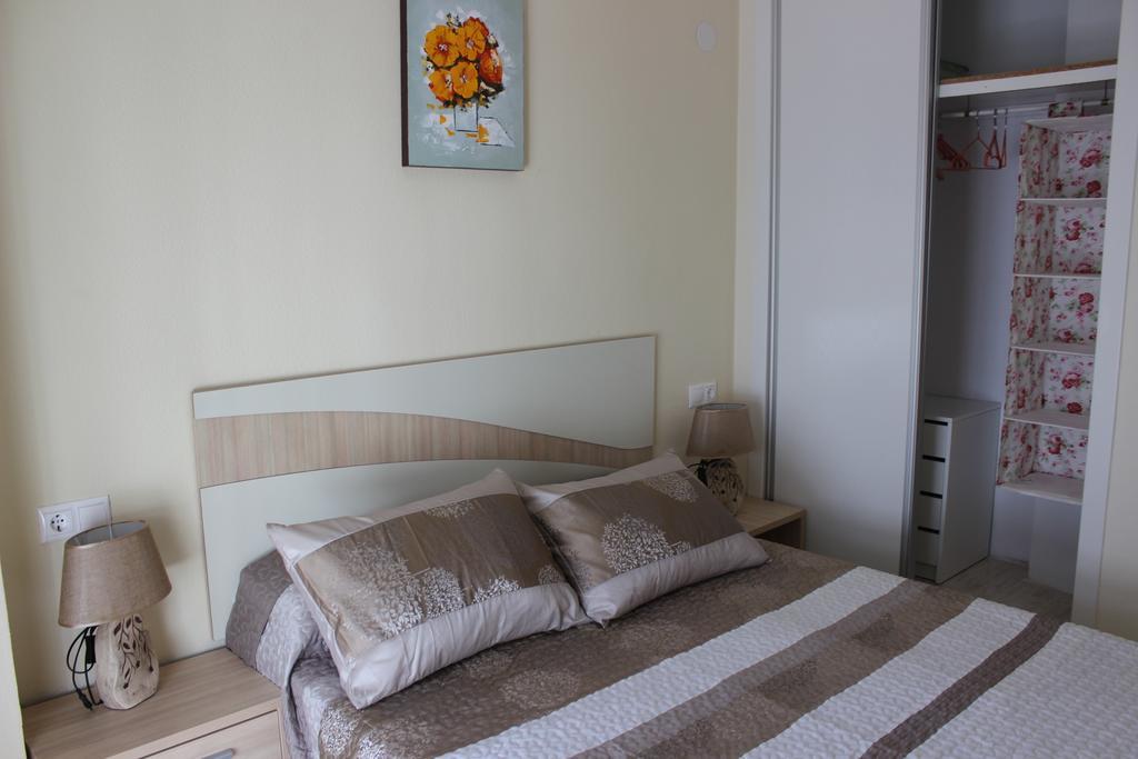 Apartamento Mariposa Apartamento Torrevieja Quarto foto