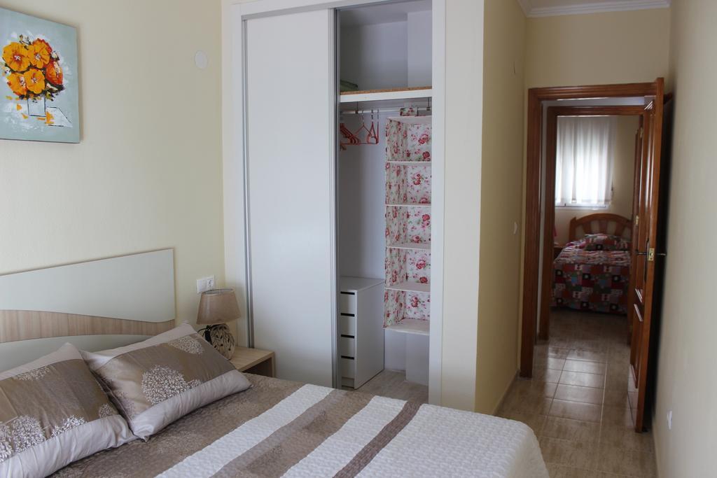 Apartamento Mariposa Apartamento Torrevieja Quarto foto